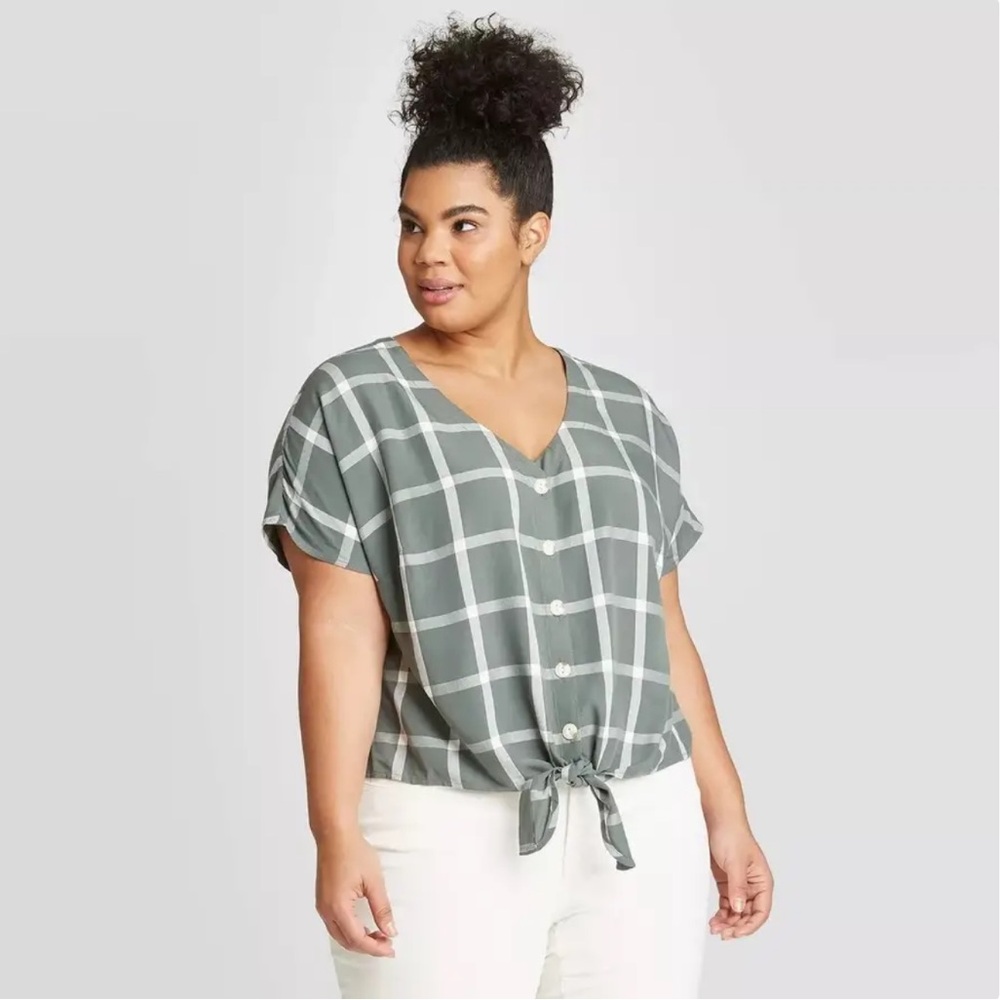 Plaid top